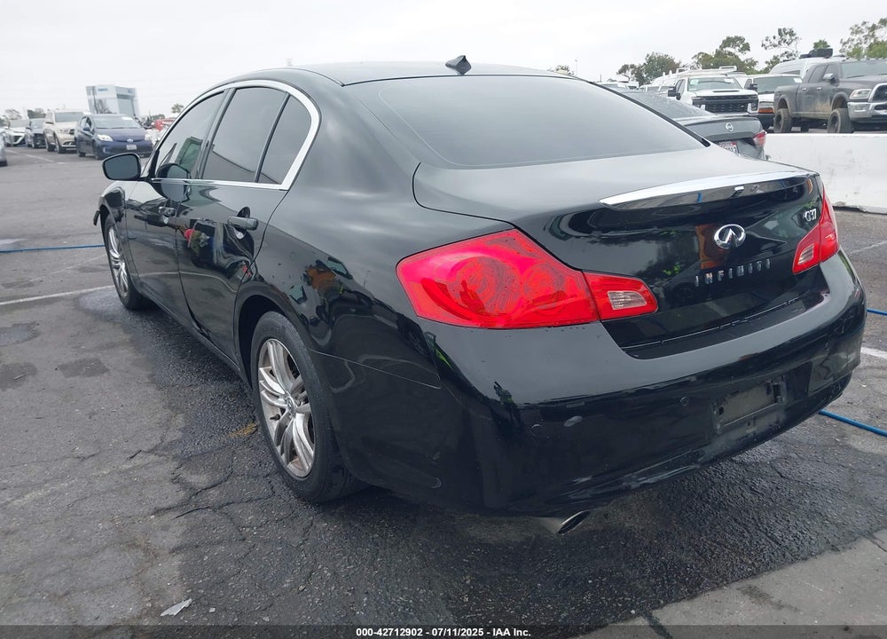 2011 INFINITI G37 JOURNEY VIN: JN1CV6AP3BM301230