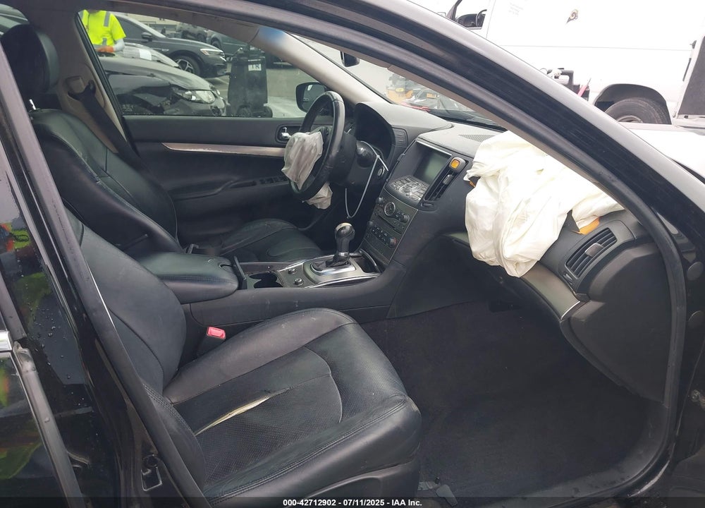 2011 INFINITI G37 JOURNEY VIN: JN1CV6AP3BM301230