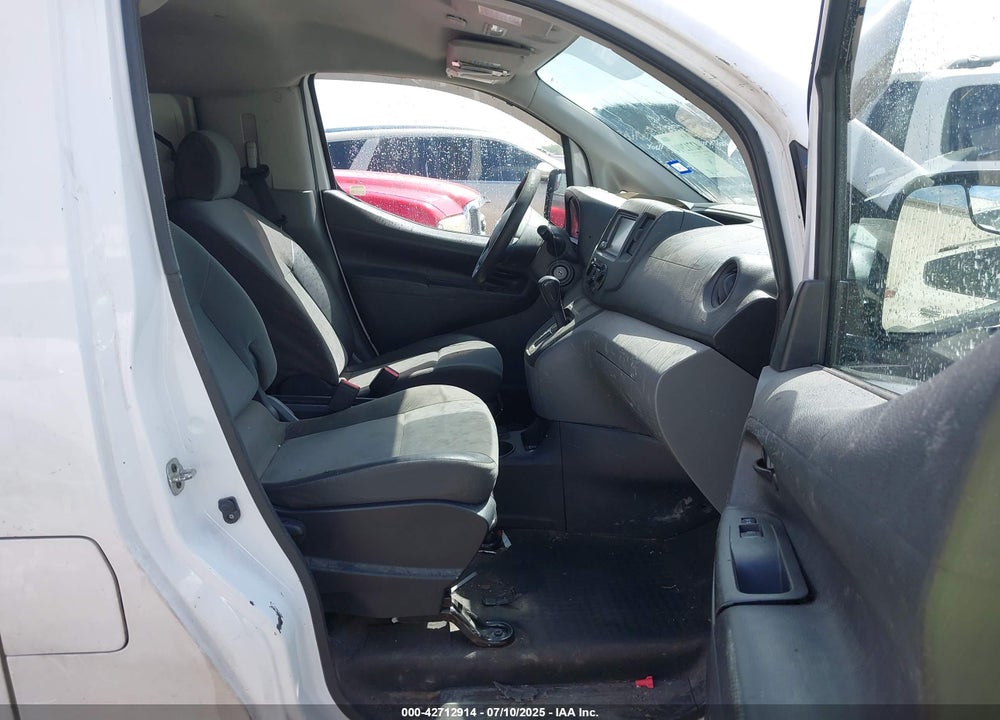 2021 NISSAN NV200  CARGO S XTRONIC CVT VIN: 3N6CM0KN9MK701819