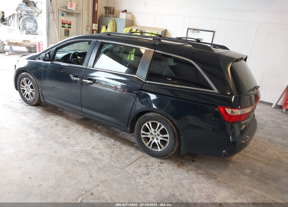 2011 HONDA ODYSSEY EX-L VIN: 5FNRL5H65BB091758
