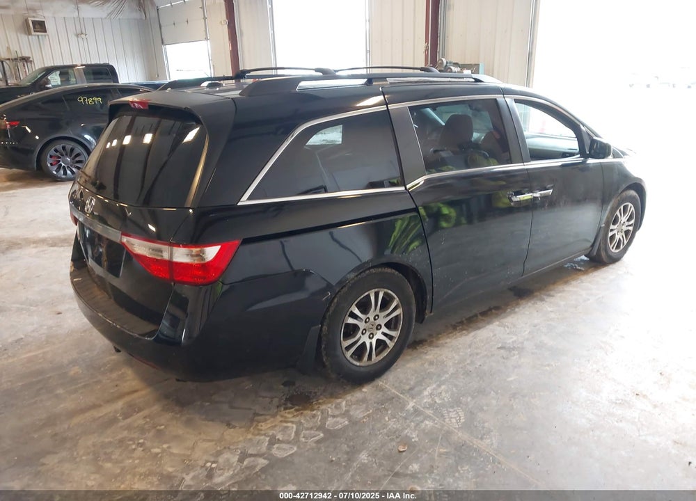 2011 HONDA ODYSSEY EX-L VIN: 5FNRL5H65BB091758