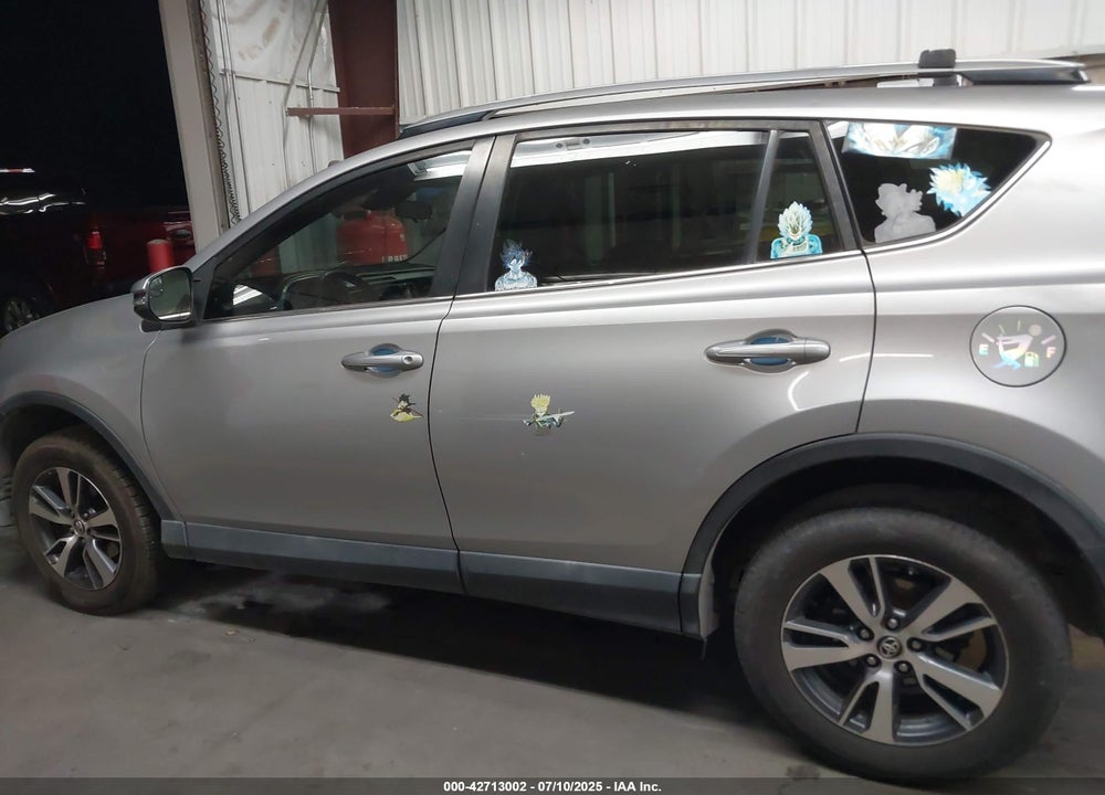 2017 TOYOTA RAV4 VIN: 2T3RFREVXHW609912