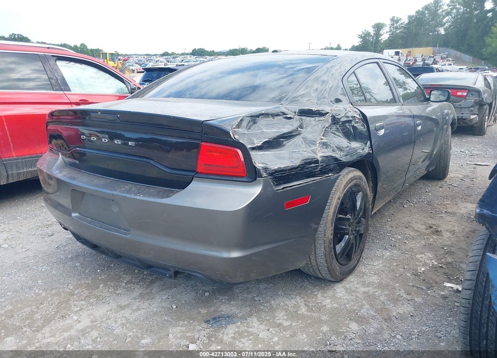 2011 DODGE CHARGER VIN: 2B3CL3CG9BH555768