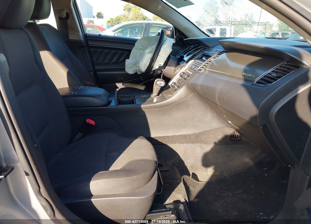 2011 FORD TAURUS VIN: 1FAHP2EW1BG173047