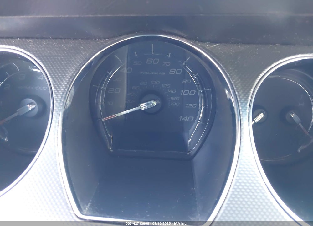2011 FORD TAURUS VIN: 1FAHP2EW1BG173047