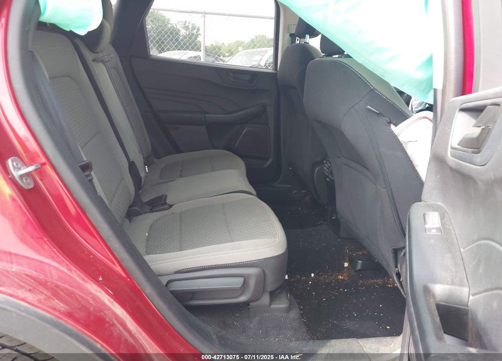2022 FORD ESCAPE VIN: 1FMCU9G63NUC00608