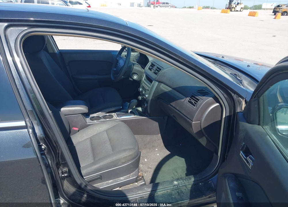 2011 FORD FUSION VIN: 3FAHP0HA0BR119963