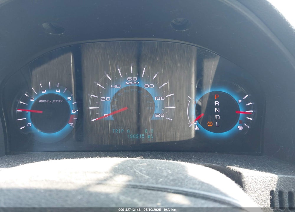 2011 FORD FUSION VIN: 3FAHP0HA0BR119963