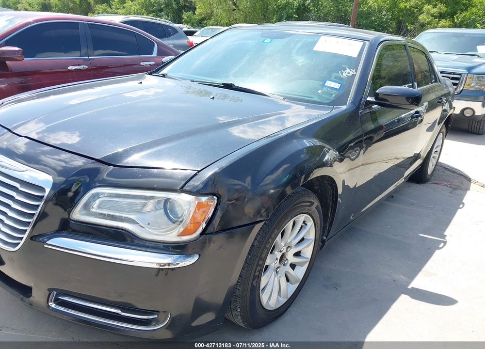 2014 CHRYSLER 300 VIN: 2C3CCAAG9EH132557
