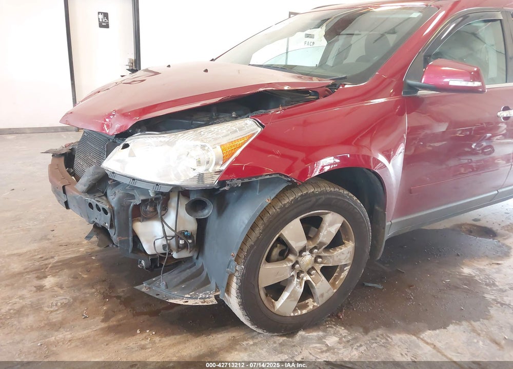 2010 CHEVROLET TRAVERSE VIN: 1GNLRFED7AJ227643