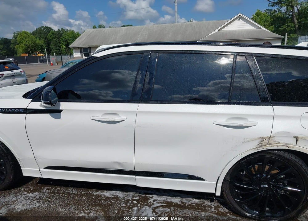 2024 LINCOLN AVIATOR VIN: 5LM5J9XC0RGL07608
