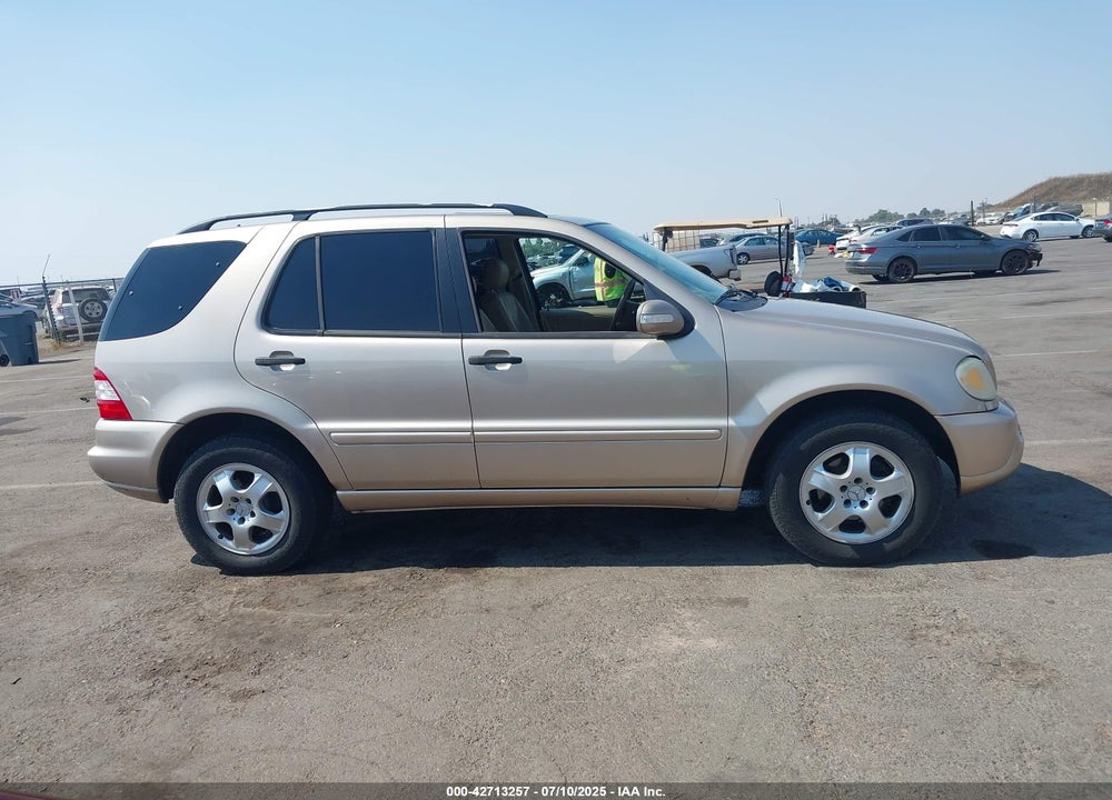 2002 MERCEDES-BENZ ML 320 VIN: 4JGAB54E72A318997
