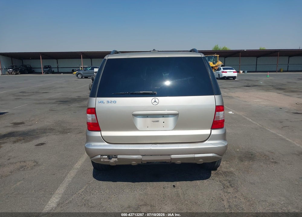 2002 MERCEDES-BENZ ML 320 VIN: 4JGAB54E72A318997