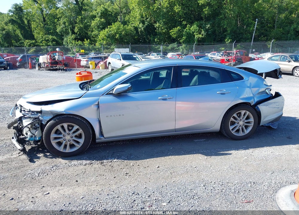 2018 CHEVROLET MALIBU VIN: 1G1ZD5ST9JF210703