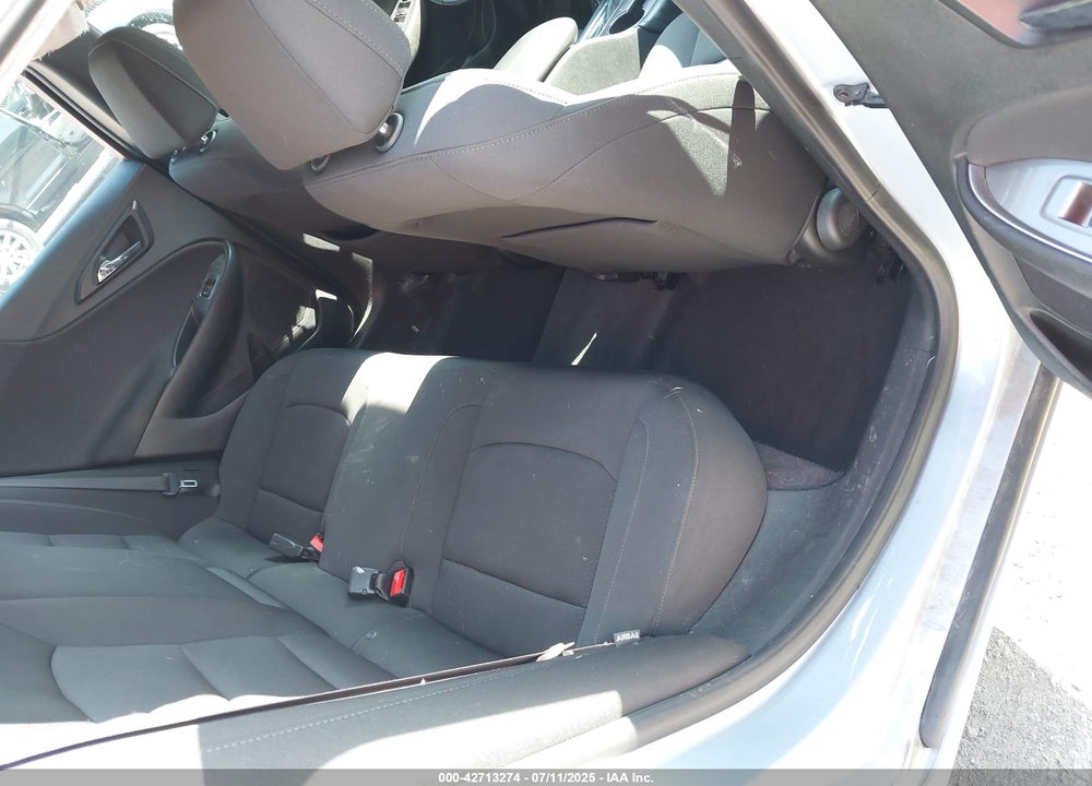 2018 CHEVROLET MALIBU VIN: 1G1ZD5ST9JF210703