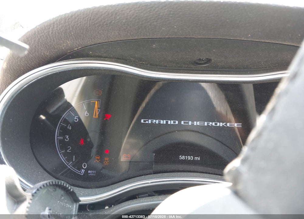 2020 JEEP GRAND CHEROKEE VIN: 1C4RJFAG2LC241502