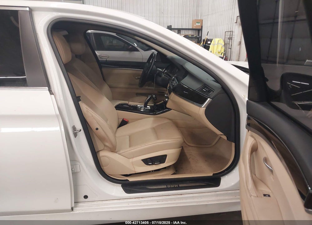 2011 BMW 5 SERIES VIN: WBAFU7C53BDU56159