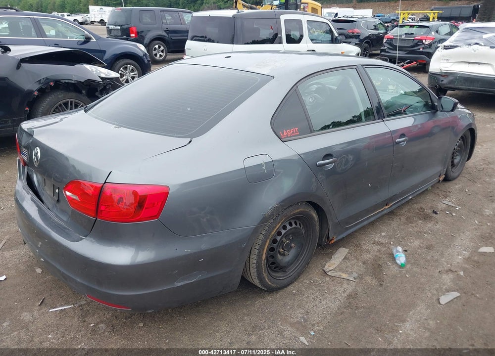 2012 VOLKSWAGEN JETTA VIN: 3VW2K7AJ3CM357772
