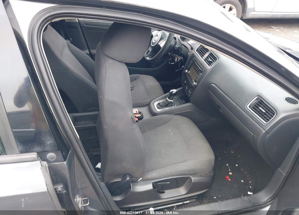 2012 VOLKSWAGEN JETTA VIN: 3VW2K7AJ3CM357772