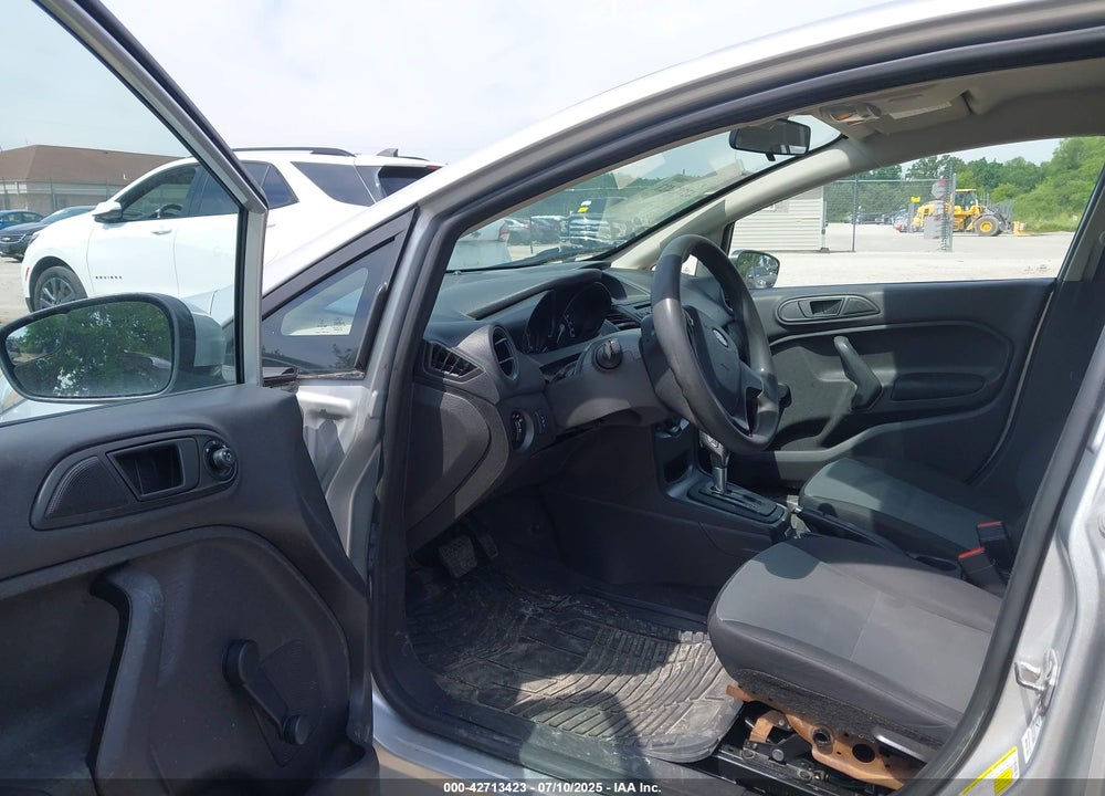 2019 FORD FIESTA VIN: 3FADP4AJ6KM117812