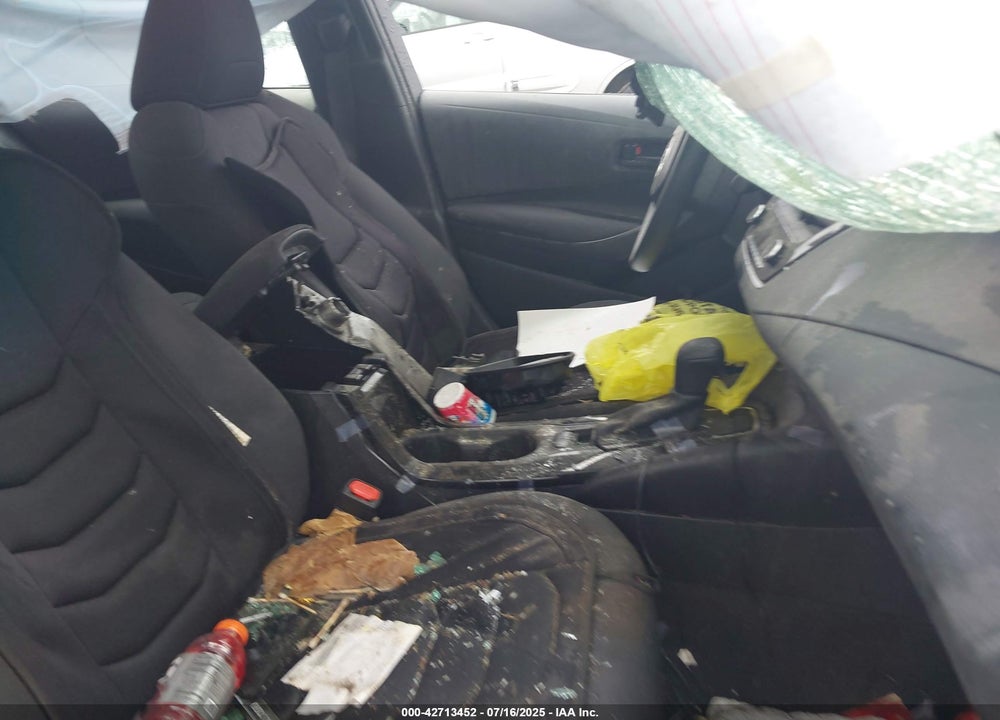 2022 TOYOTA COROLLA LE VIN: 5YFEPMAE9NP358696