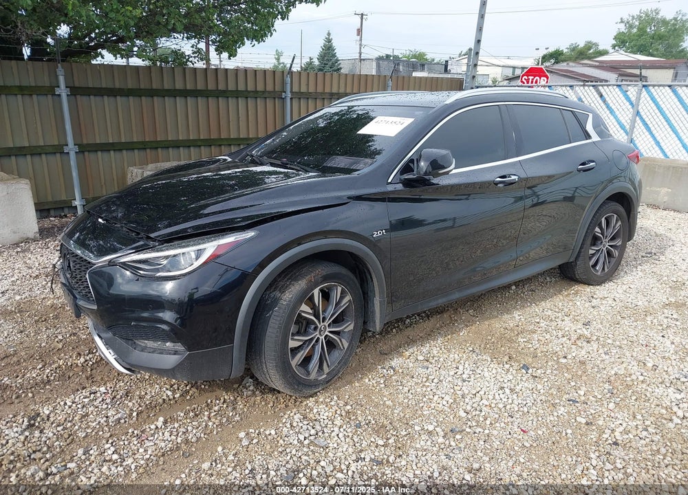 2017 INFINITI QX30 VIN: SJKCH5CR6HA025761