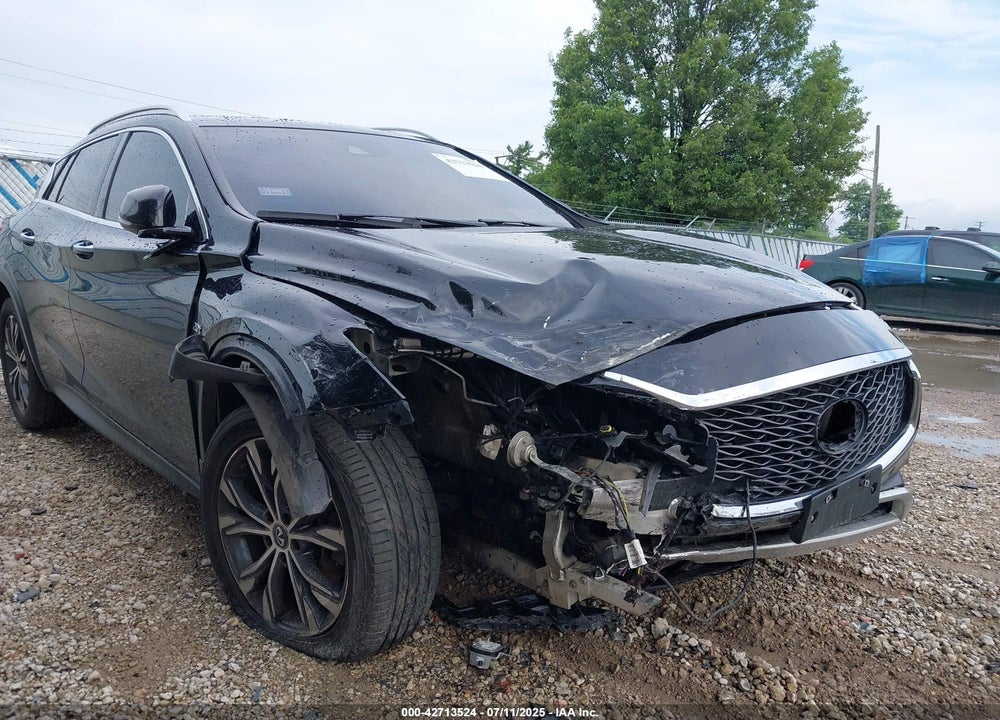 2017 INFINITI QX30 VIN: SJKCH5CR6HA025761