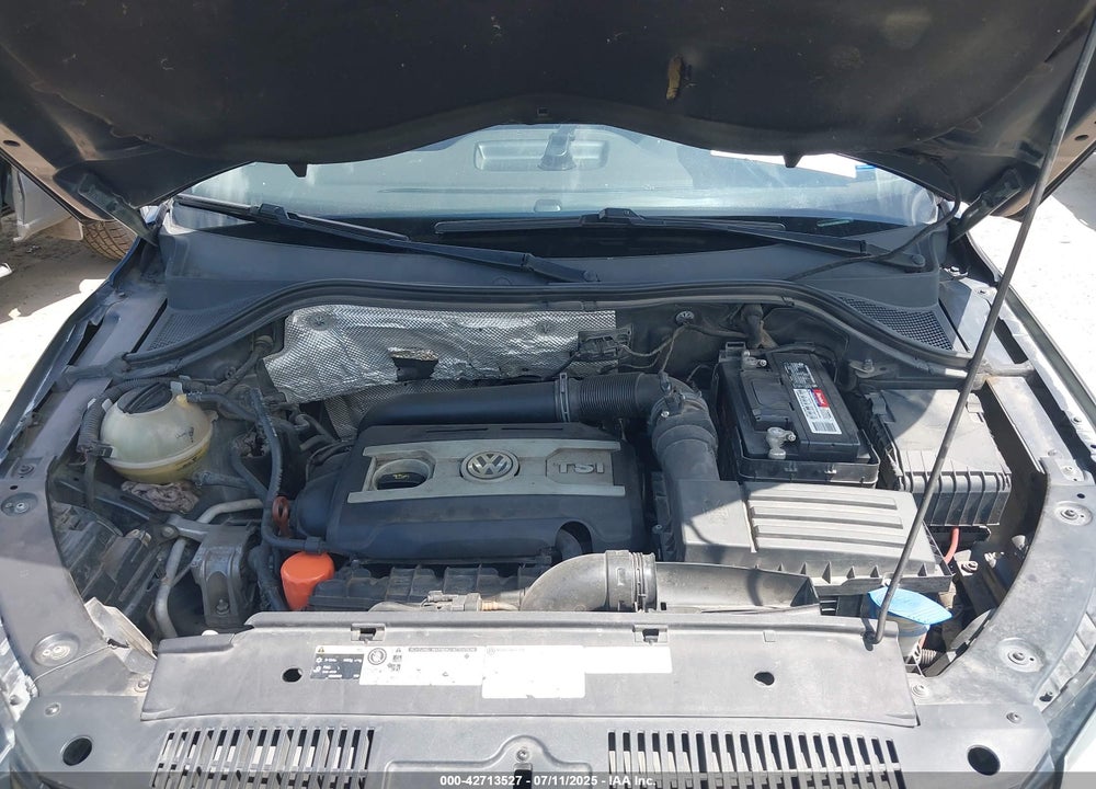 2013 VOLKSWAGEN TIGUAN VIN: WVGAV3AX3DW574755