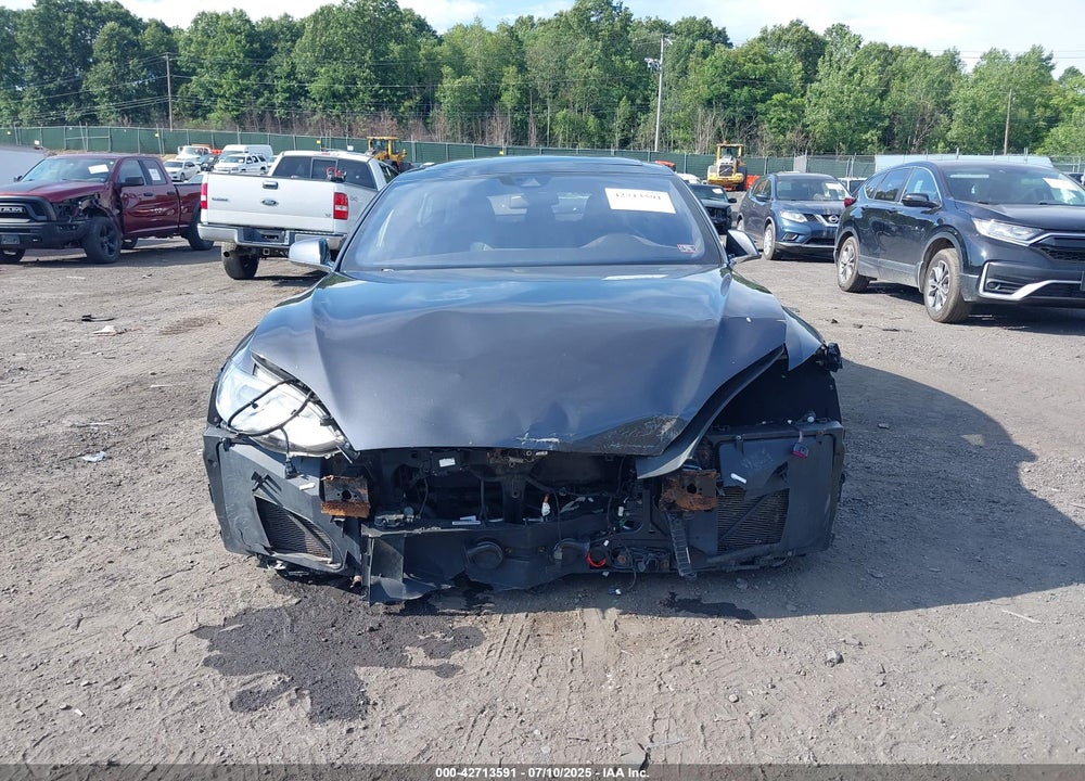2015 TESLA MODEL S VIN: 5YJSA1E20FF110711