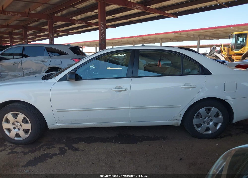 2008 HYUNDAI SONATA VIN: 5NPET46C28H384173