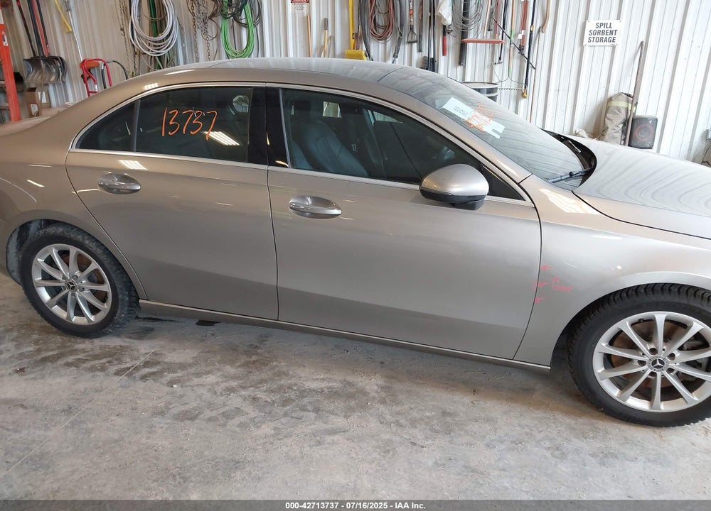 2019 MERCEDES-BENZ A-CLASS VIN: WDD3G4EB5KW034693