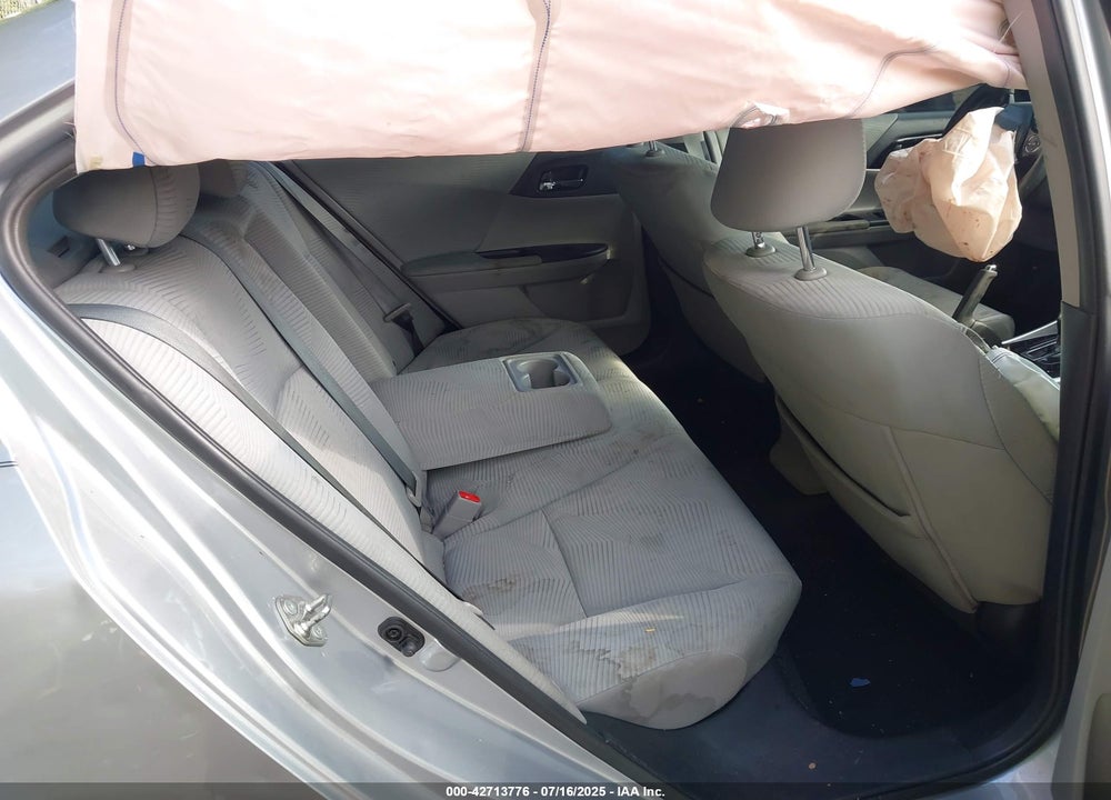 2017 HONDA ACCORD LX VIN: 1HGCR2F4XHA241225