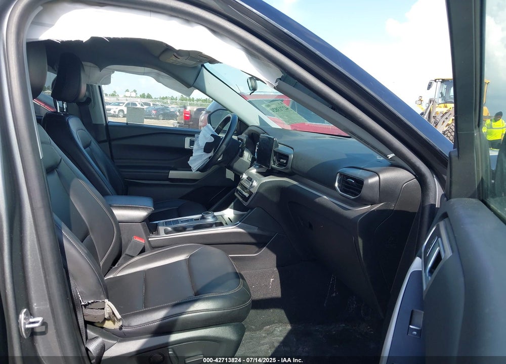 2023 FORD EXPLORER VIN: 1FMSK7DH3PGA90592