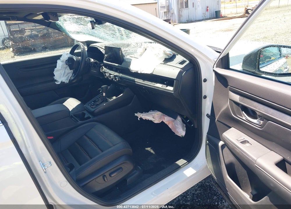 2025 HONDA CR-V HYBRID SPORT-L VIN: 2HKRS6H80SH811074