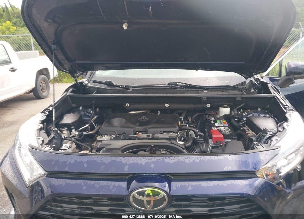 2020 TOYOTA RAV4 XLE PREMIUM VIN: 2T3C1RFV0LW077405
