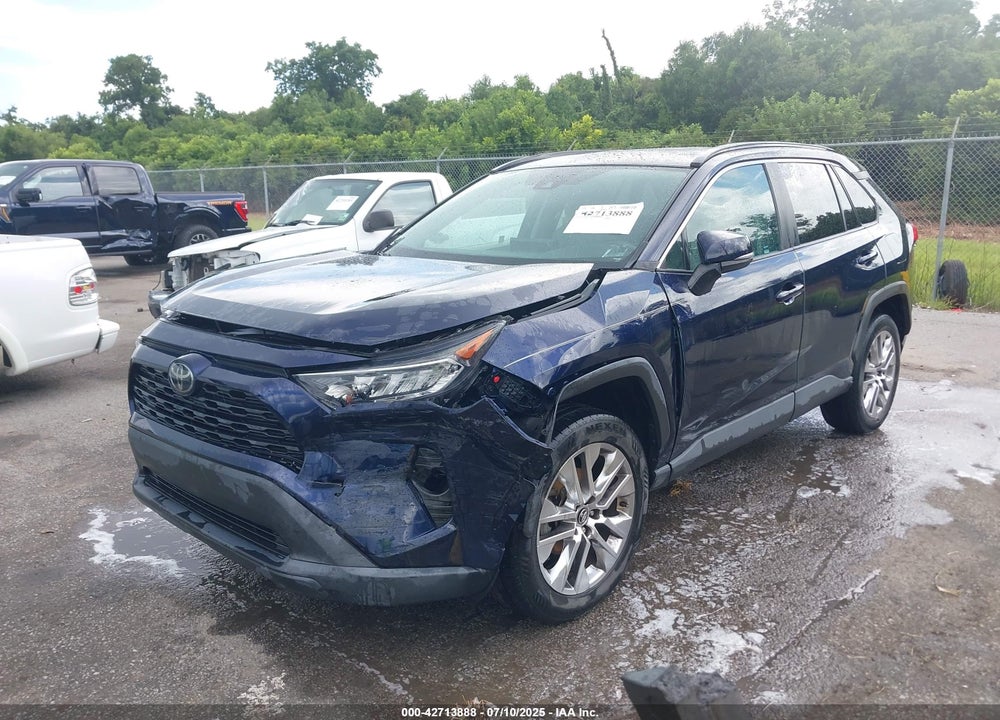 2020 TOYOTA RAV4 XLE PREMIUM VIN: 2T3C1RFV0LW077405