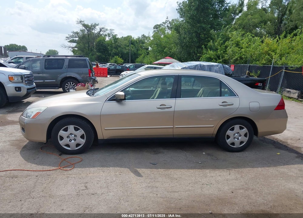2007 HONDA ACCORD 2.4 LX VIN: 1HGCM56417A064014