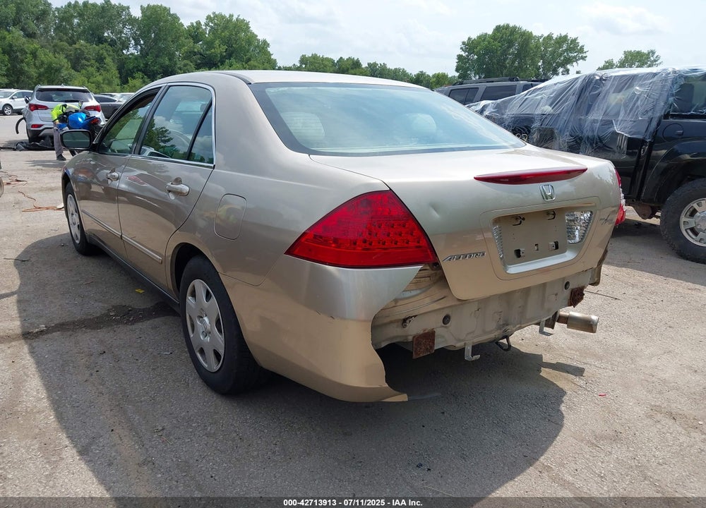 2007 HONDA ACCORD 2.4 LX VIN: 1HGCM56417A064014