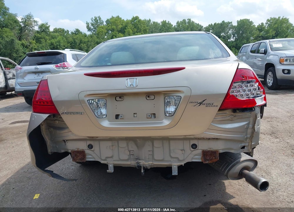 2007 HONDA ACCORD 2.4 LX VIN: 1HGCM56417A064014