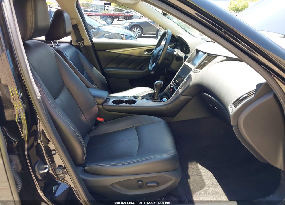 2015 INFINITI Q50 VIN: JN1BV7AP7FM350924