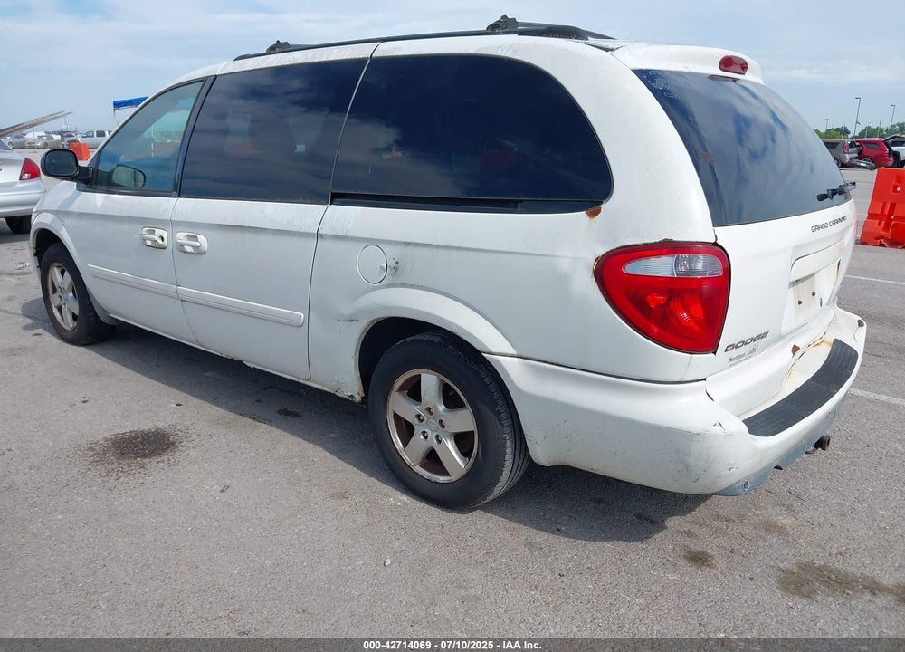 2005 DODGE GRAND CARAVAN SXT VIN: 2D4GP44L85R540668