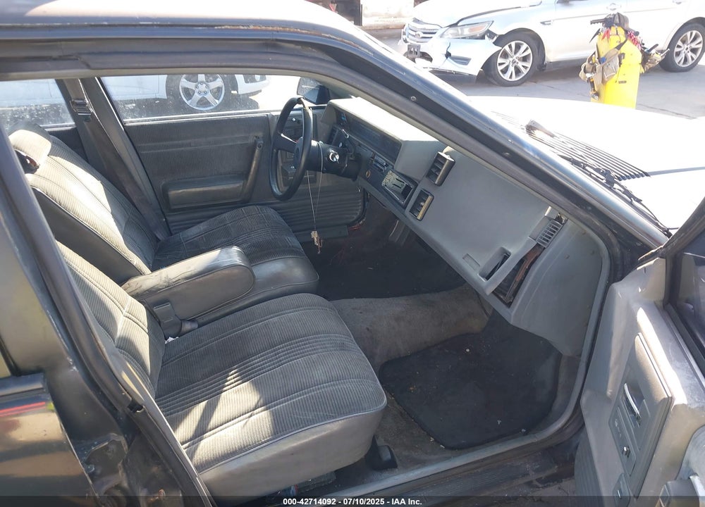 1987 CHEVROLET CELEBRITY VIN: 1G1AW51W7H6178475