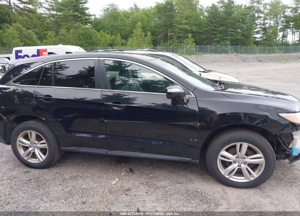 2015 ACURA RDX VIN: 5J8TB3H33FL004351