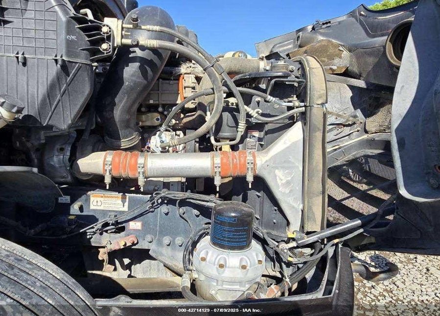 2019 FREIGHTLINER NEW CASCADIA 116 VIN: 3AKJHTDV0KSKP8268