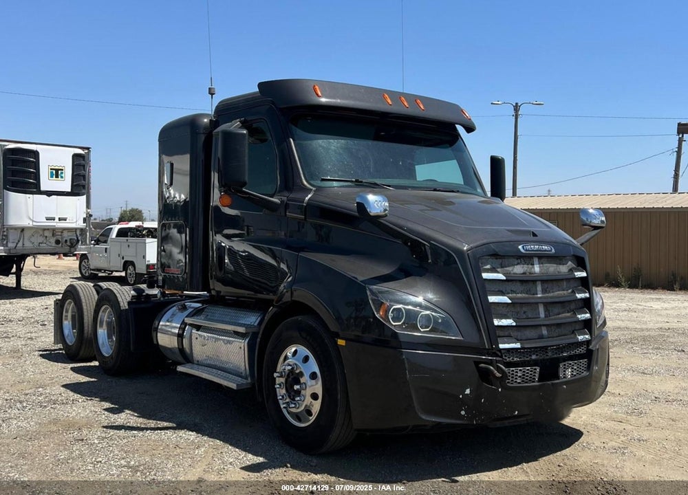 2019 FREIGHTLINER NEW CASCADIA 116 VIN: 3AKJHTDV0KSKP8268