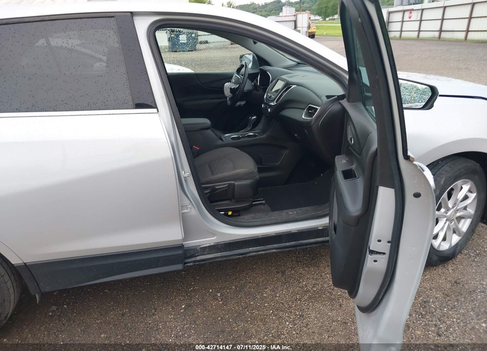 2019 CHEVROLET EQUINOX LT VIN: 2GNAXKEV5K6111838