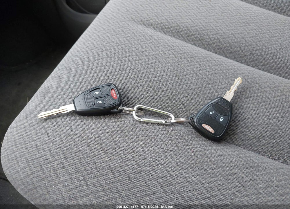 2007 DODGE GRAND CARAVAN SE VIN: 1D4GP24R87B177072