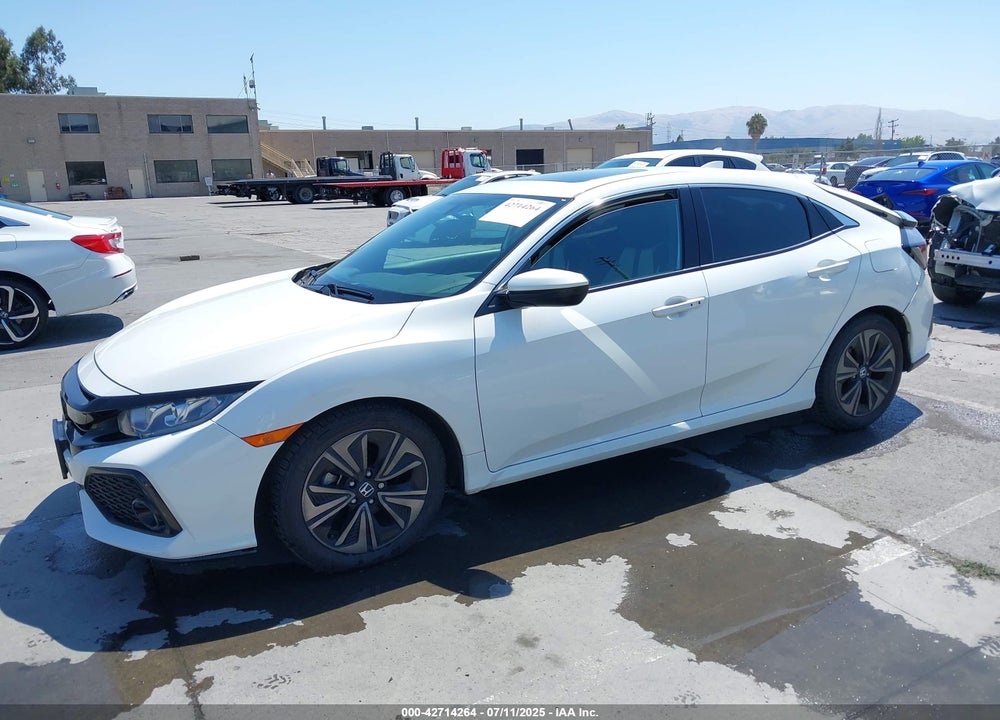 2017 HONDA CIVIC VIN: SHHFK7H56HU425246