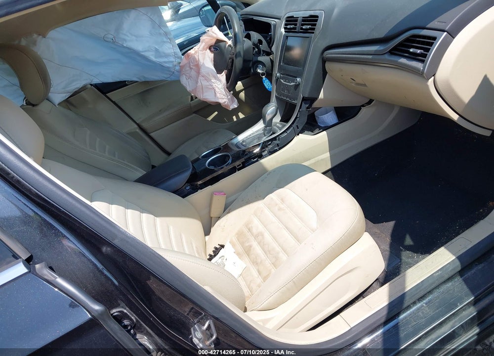 2013 FORD FUSION VIN: 3FA6P0HR3DR278282