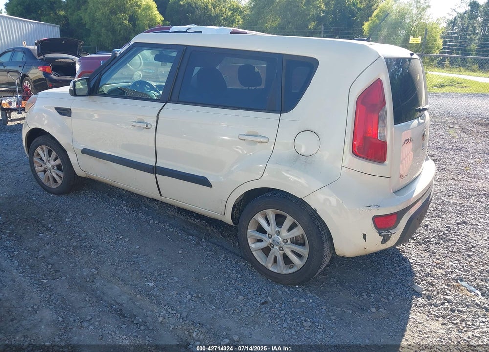 2013 KIA SOUL VIN: KNDJT2A6XD7523145